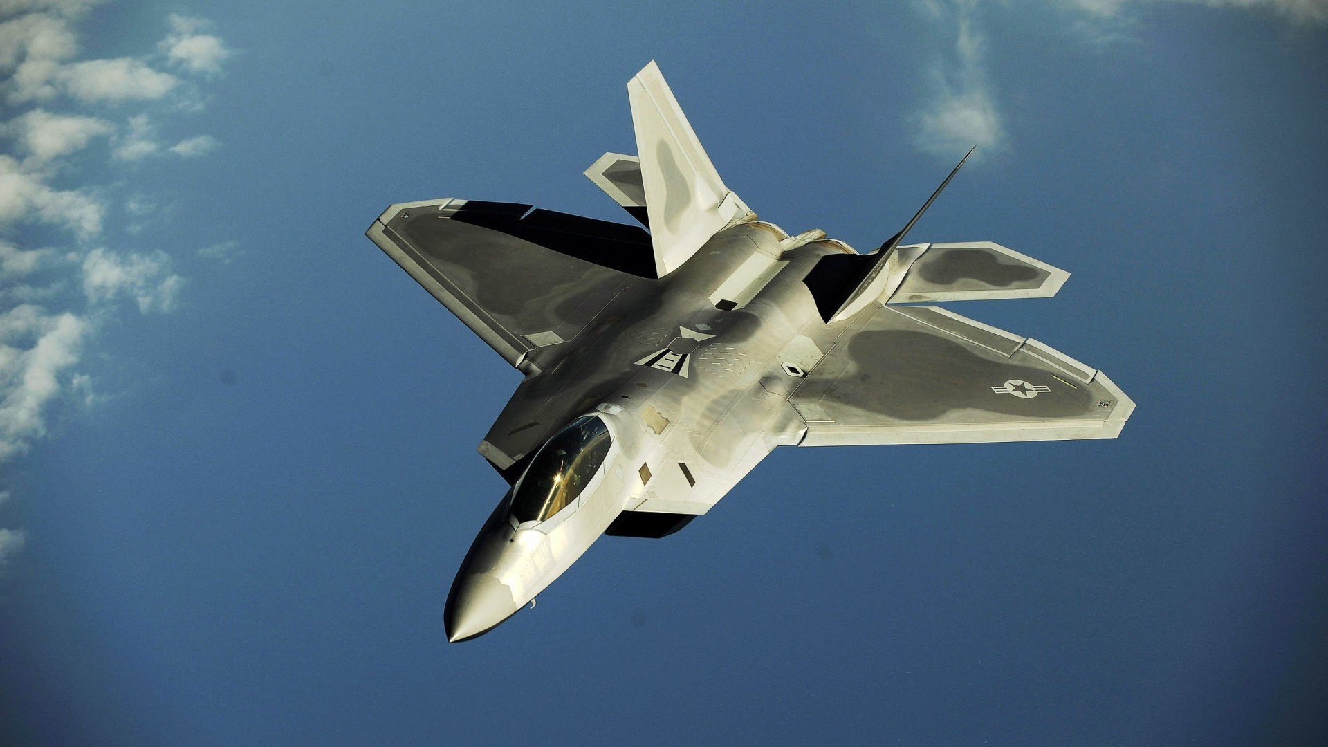 足球教学直播课覆盖全国六千所学校，足球课程视频