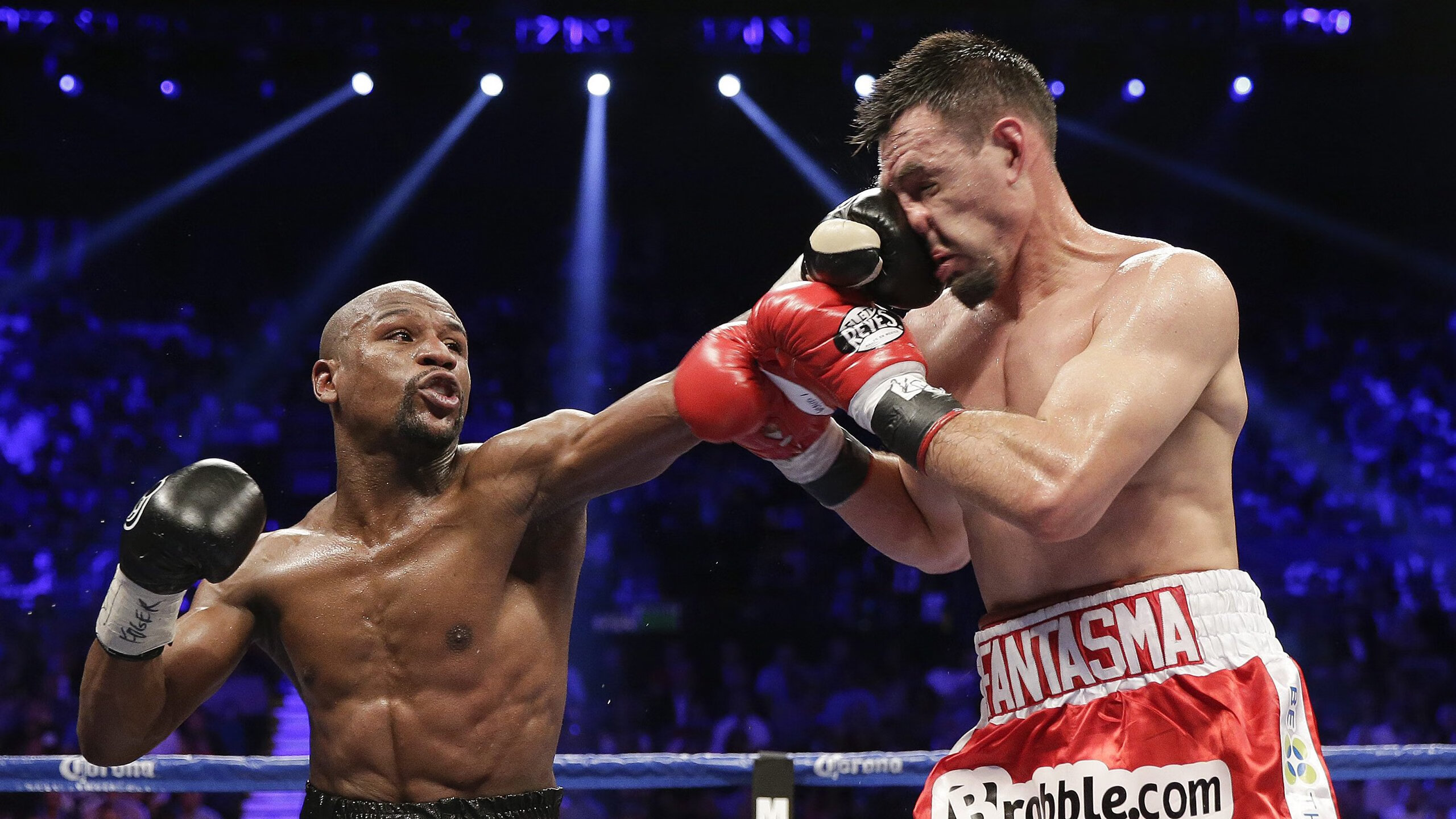 基层足球基础设施不足，社会足球场地建设存在的问题