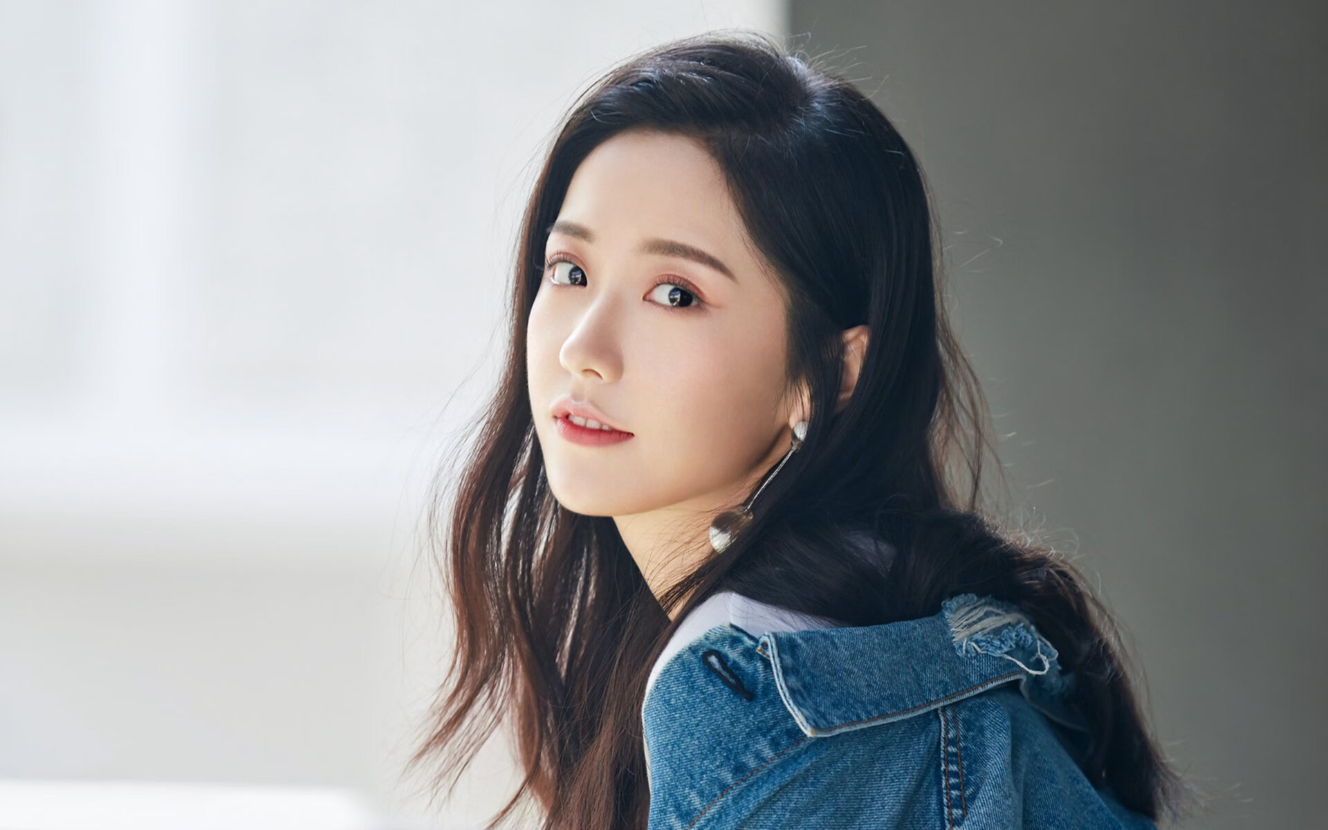 乐鱼电竞在线平台-智能穿戴设备助力青少年运动健康，推动体育科技创新，智能穿戴设备方案