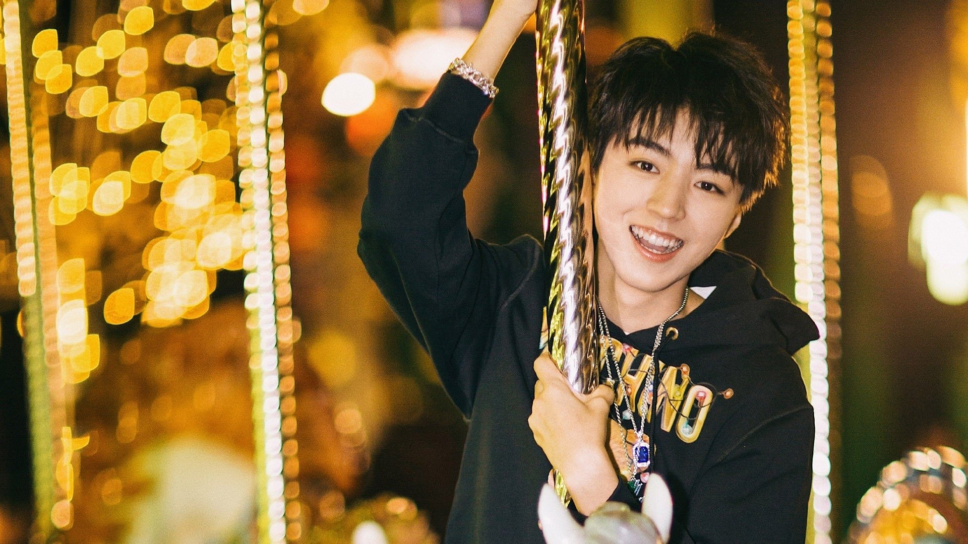 leyu乐鱼-热火训练后组织球员反馈会分享战术理解，热火试训