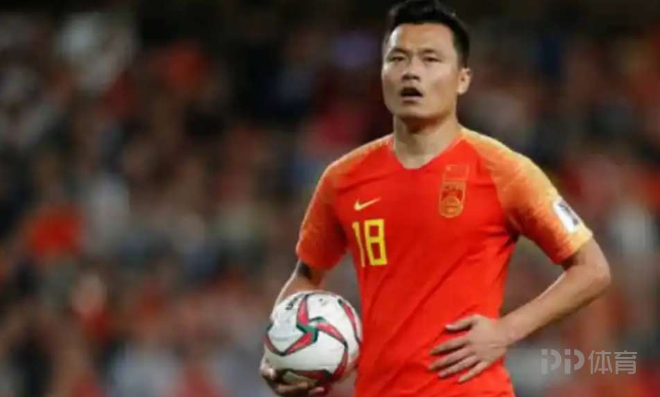 包含乐鱼体育:老将郜林转型解说员的专业知识与解说风格分析的词条