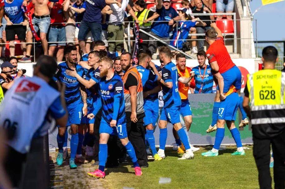 包含乐鱼体育：西甲科尔多瓦的防守体系与改进空间的词条