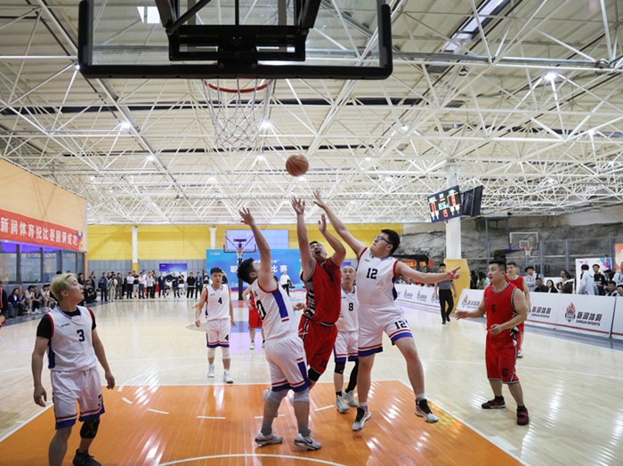 乐鱼体育-包含乐鱼体育：篮球文化节精彩纷呈，吸引众多篮球爱好者参与的词条